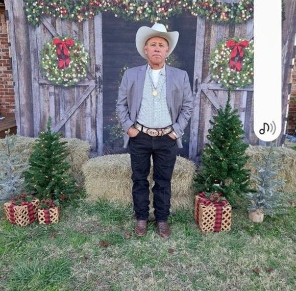 Meet your Posher, Gil - Picture 1 of 1